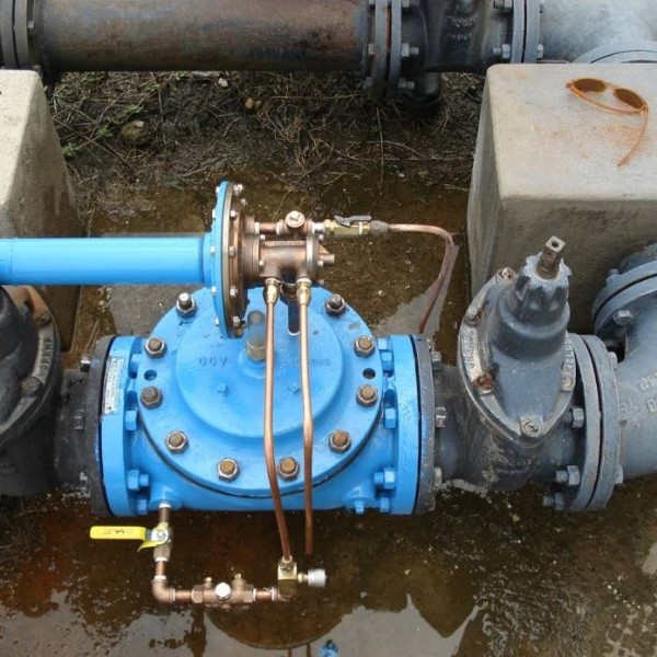 Control de niveles en tanques